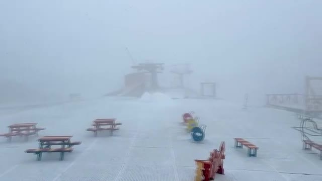 大気の状態が不安定　観音寺市の雲辺寺山頂公園は”冬に逆戻り”【香川】