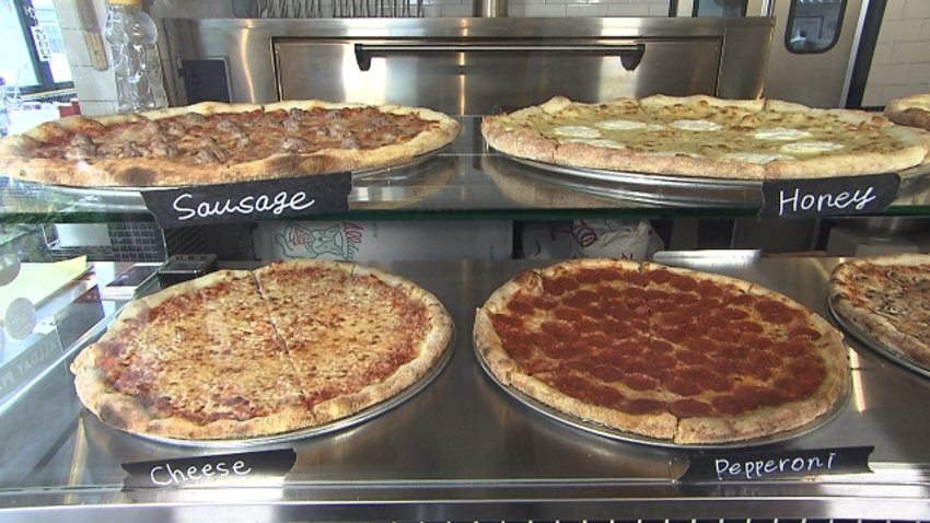 今年４月オープン！珍ニューヨークスタイルのピザ店 … ALLDAY PIZZA（金バク！2020年8月21日OA）