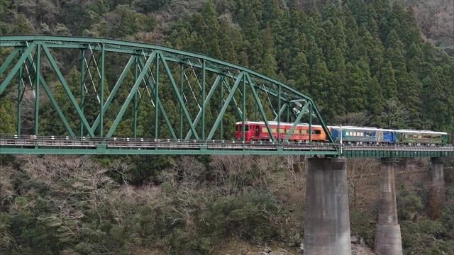 収入はやや回復　少しずつ明るい兆し　観光列車も運行再開へ 　ＪＲ四国【香川】