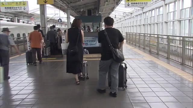 お盆の帰省ラッシュ始まる　新型コロナ影響でＪＲの乗車率８割減【岡山】