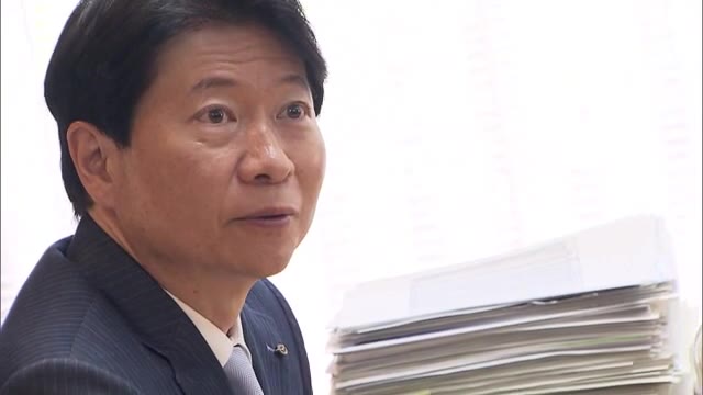 新人との一騎打ちを大差で制す…岡山県知事選挙３回目の当選を果たした伊原木隆太さん県庁に登庁【岡山】