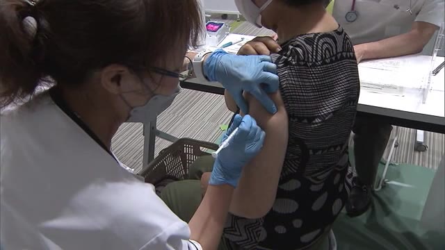 新型コロナワクチン　６５～７４歳対象の集団接種始まる【香川・高松市】