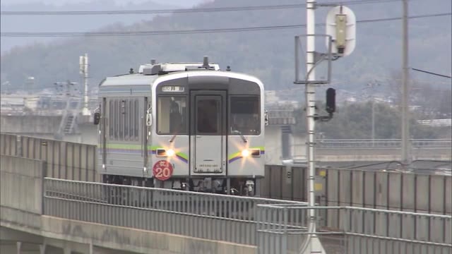 利用者数開業以来過去最低を記録　井原鉄道決算 ２年連続の赤字　新型コロナの影響　【岡山・井原市】