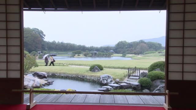 “延養亭”１年ぶりに公開　美しい眺めに観光客もうっとり…１０月末まで　岡山後楽園【岡山・岡山市】