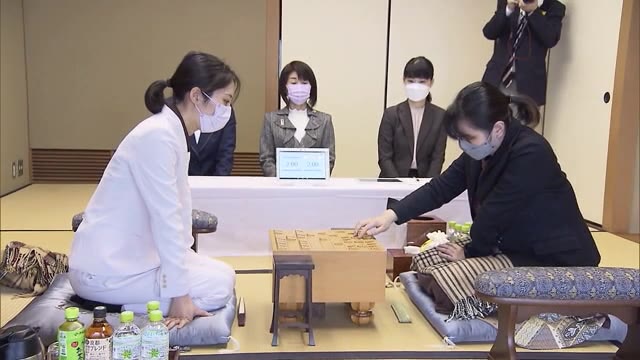 注目の“最終局” 攻防戦の末１１０手で…里見倉敷藤花が７期連続でタイトル防衛【岡山・倉敷市】