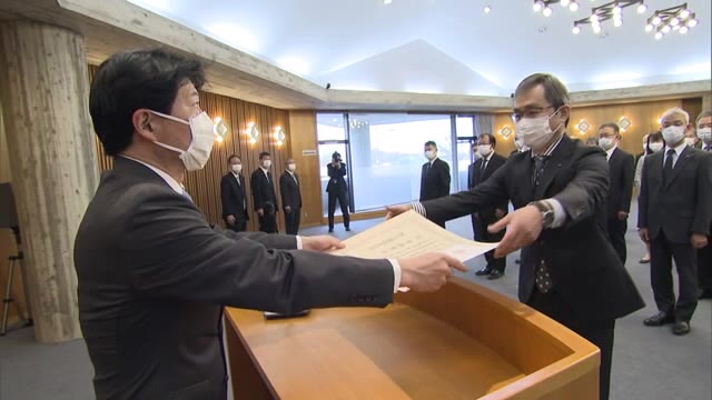 バブル、平成不況、西日本豪雨、コロナ…激動の時代を駆け抜けた県庁職員に退職辞令【岡山】