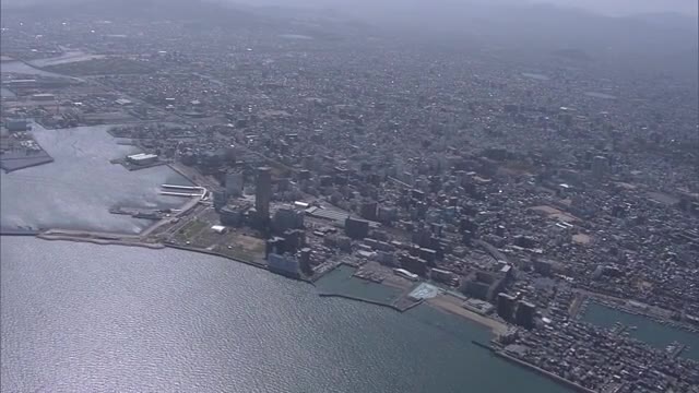 全体は前月よりわずかに低下　生活関連サービス業・娯楽業で大幅に増加　５月の有効求人倍率【香川】