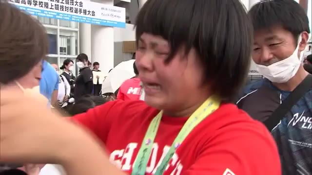 圧巻の強さで連覇達成！女子砲丸投で奥山琴未（岡山商大附）が優勝　四国インターハイ【岡山】