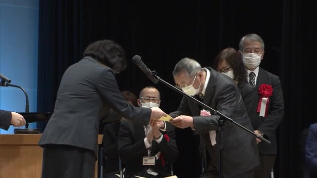 「岡山県手話通訳問題研究会」創立４０周年記念式典行われる　歴代の関係者に謝意【岡山・岡山市】