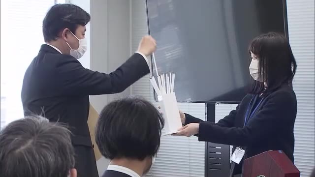 “くじ引き”や“七つ道具”を渡す手順も…県議選告示を前に受け付けリハーサル【香川・高松市】