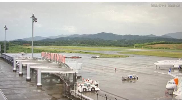 【速報】落雷で高松空港の滑走路はがれる　約４０分間滑走路閉鎖　羽田便２便欠航【香川・高松市】