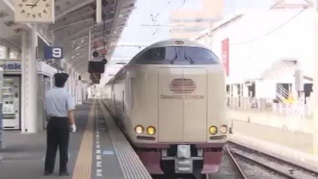伯備線運転見合わせの影響で岡山駅に列車ホテル　東京行きのサンライズ瀬戸・出雲は岡山行きに【岡山】