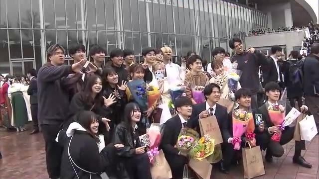 岡山大学で卒業式　マスク姿で互いを知らずに始まった学生生活も最後は「充実の４年間」と笑顔【岡山】