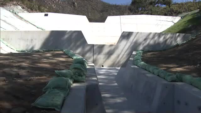 岡山市南区で発生の山林火災からの復旧は着実に…土砂災害を防ぐ「治山ダム」本体工事が完了【岡山】