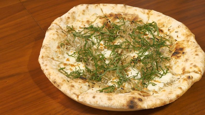 なんだこの施設は？不思議ランドで発見！ナポリの認定の小さなピザ屋さん！…OMACHI PIZZA（金バク！2022年 9月 9日OA）