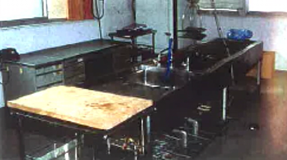解剖　　９