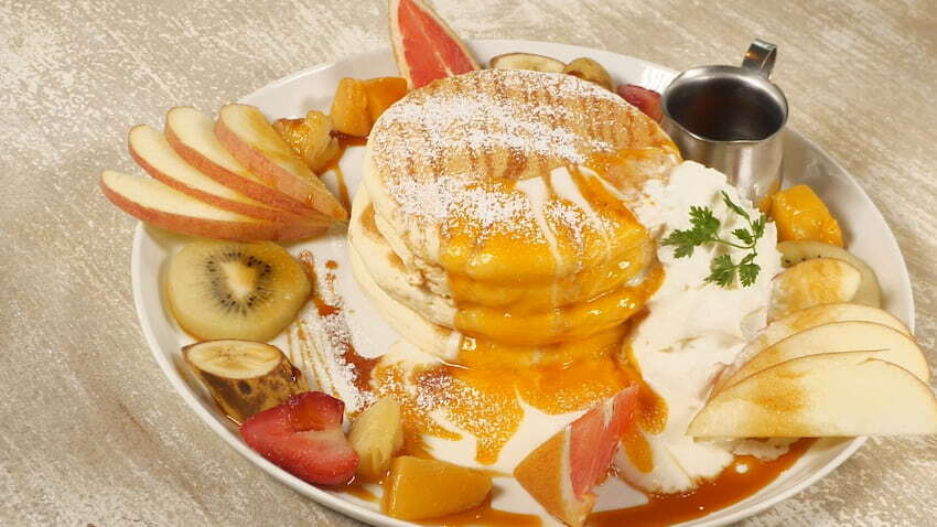 皮ごと食べられる！？“讃岐バナナ”のカフェで大人気パンケーキを堪能！…ドリームバナナカフェ（金バク！2023年 2月3日OA）
