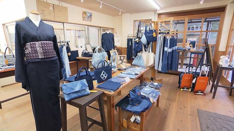 藍好き店主がオープンさせたショップで世界に一つのTシャツ藍染体験！…SlowSunLife（金バク！2023年 8月 18日OA）