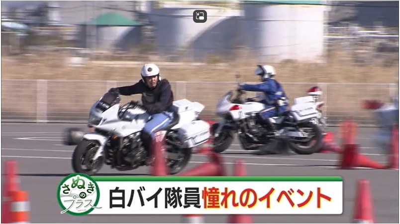 さぬプラ　丸亀ハーフ先導白バイ01