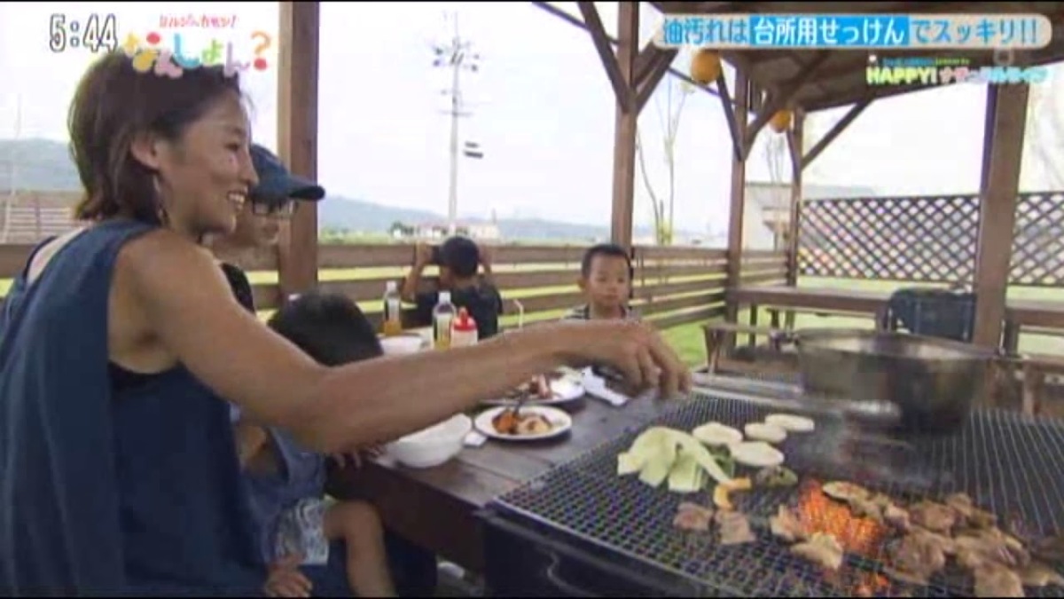 HAPPY！ナチュラルライフ「汚れスッキリ 台所用せっけんでキャンプもBBQも エニシングOK！」