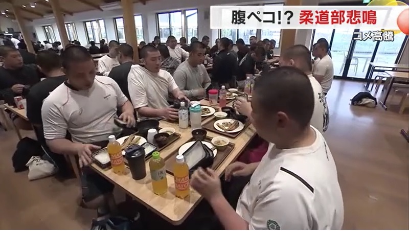 柔道部にコメ高騰04