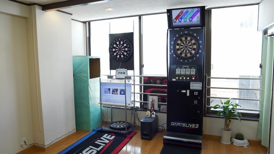 オーナーは異色の経歴！子どもからお年寄りまで通えるダーツ教室！ …ダーツ教室ZERO ONE（金バク！2025年8月15日OA）