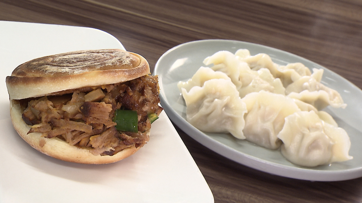 水餃子専門店で見つけた流行の最先端！？「中国のハンバーガー」に大興奮！…水餃子専門店　山東（金バク！2026年10月9日OA）