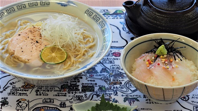 荘内半島の鯛×仁尾の塩＝島ラーメン復活！「鯛うま塩ラーメンと鯛茶漬けのセット」新発売！